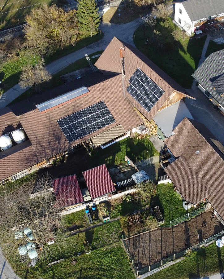 EBZ Energie Photovoltaik gewerbe-bauernhof