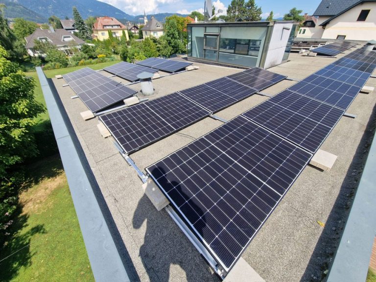 EBZ Energie Photovoltaik 3 Ausrichtungen, 15kWp und 10er Speicher